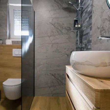 Luka Luxury Penthouse Апартаменты