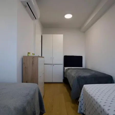 Luka Luxury Penthouse Апартаменты